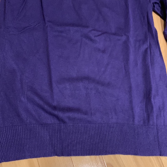 VEUC/LIKE NEW RW&CO Purple Turtleneck - size XL - Picture 5 of 15